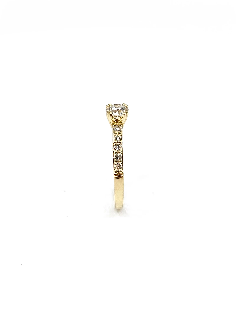 14K Yellow Gold 0.70cttw Canadian Diamond Engagement Ring, size 6.5 - 4.5