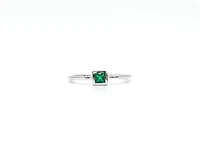 10K White Gold 0.15cttw Genuine Emerald Princess Cut Ring, size 6.5