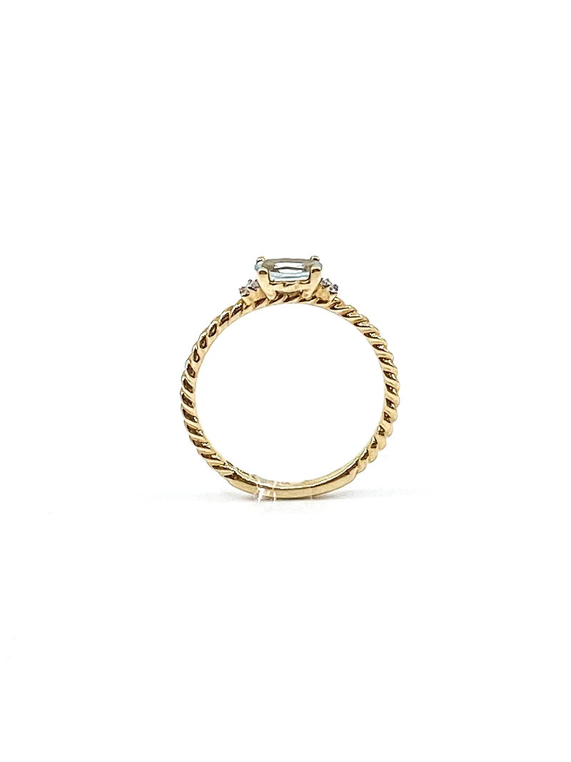 10K Yellow Gold 0.40cttw Genuine Oval Cut Aquamarine & 0.02cttw Diamond Ring - 4.5
