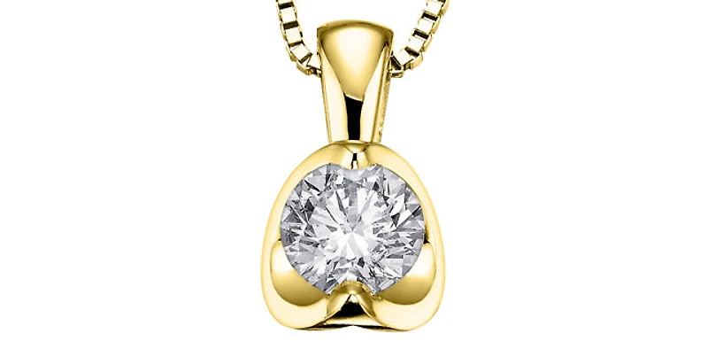 14K White Gold 0.30cttw Canadian Diamond Mezza Luna Necklace
