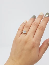 Canadian Diamond Engagement Ring