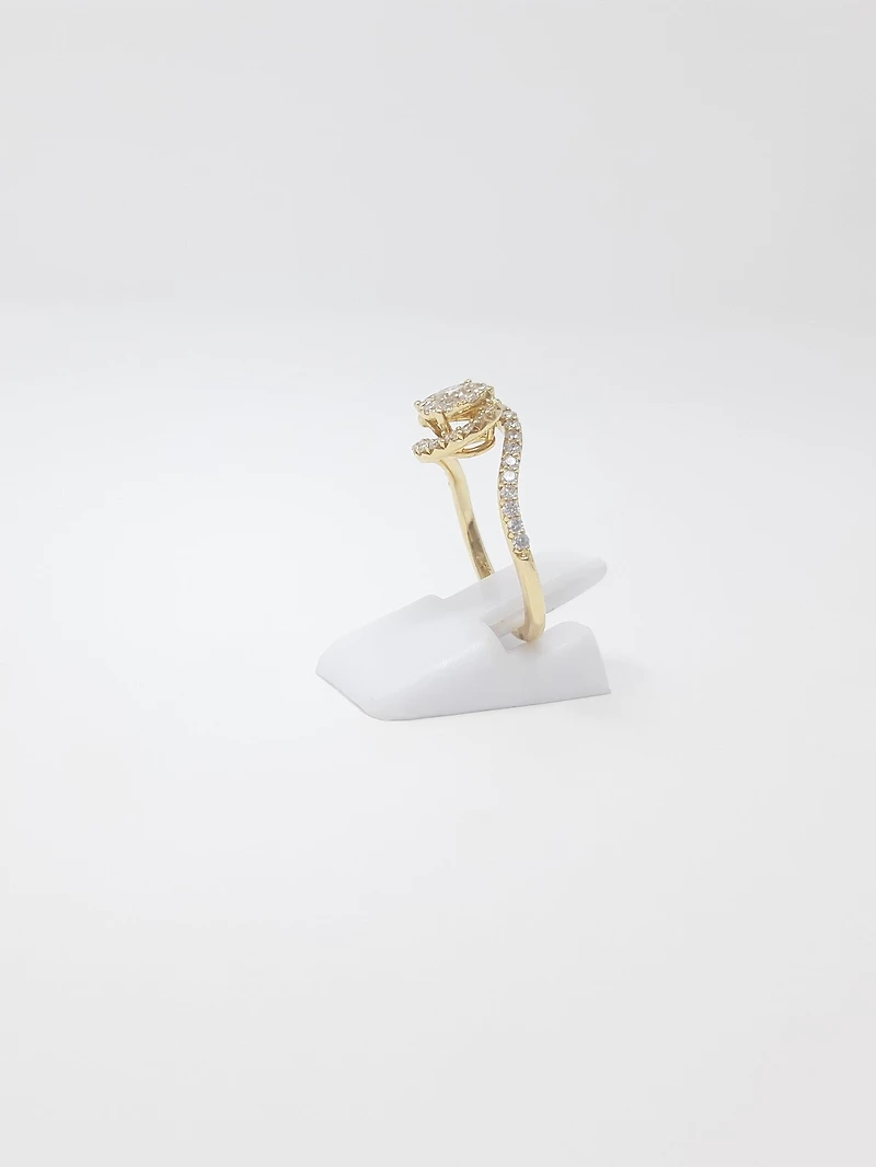 14K Yellow Gold 0.73cttw Diamond Ring
