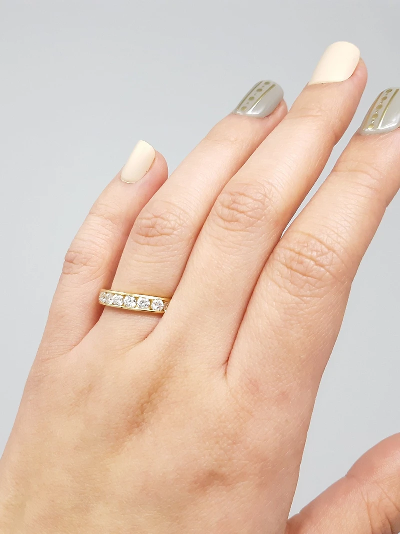 Diamond Anniversary Band