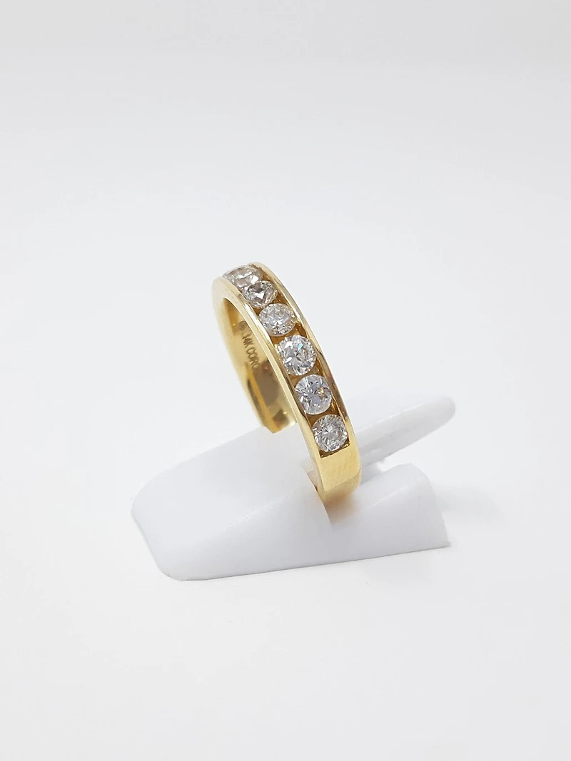 Diamond Anniversary Band