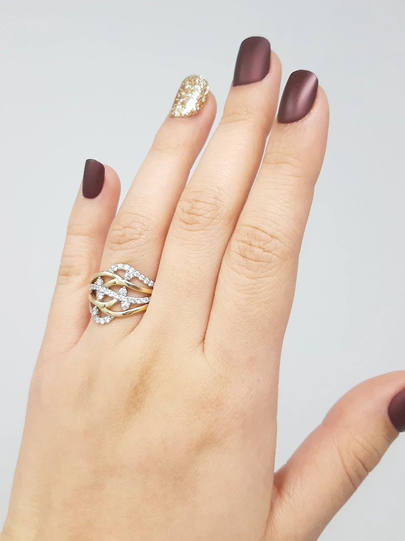 Canadian Diamond Ring