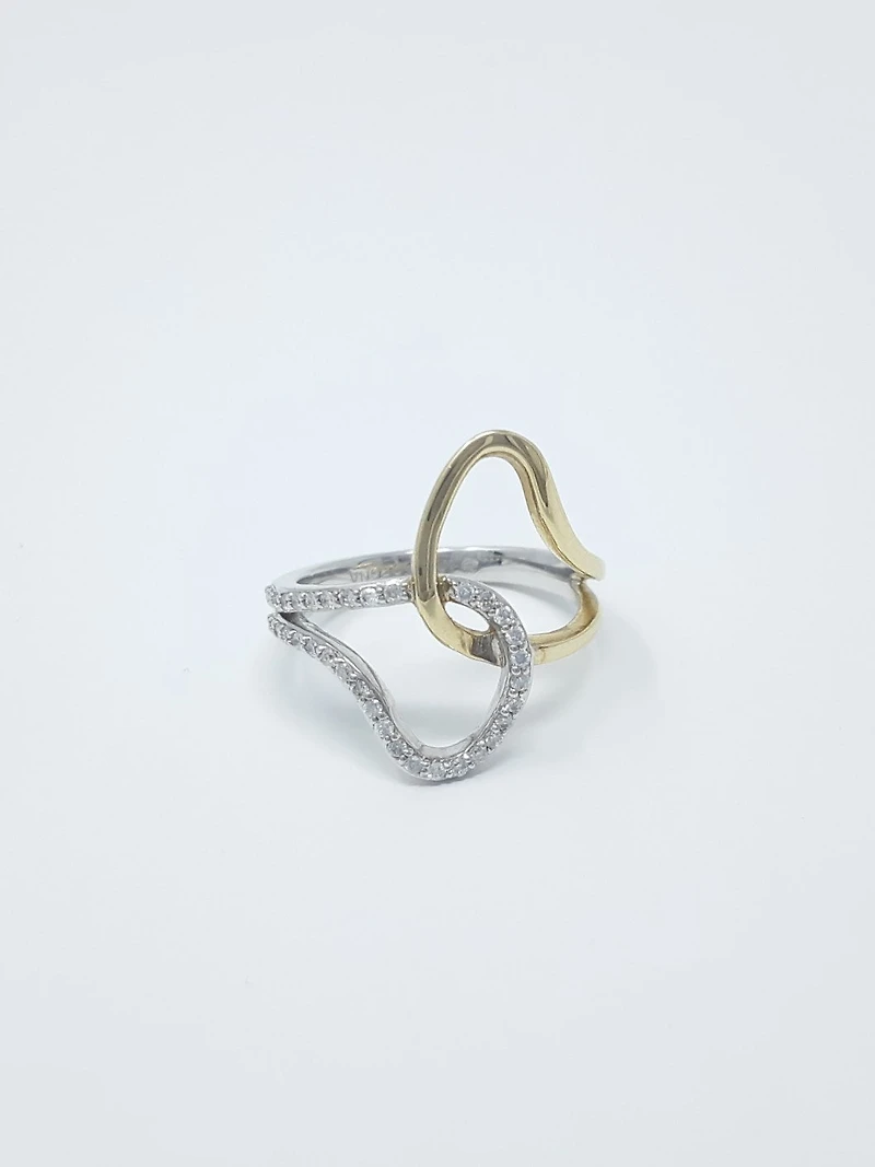 10K White & Yellow Gold 0.21cttw Diamond Ring - 4.5