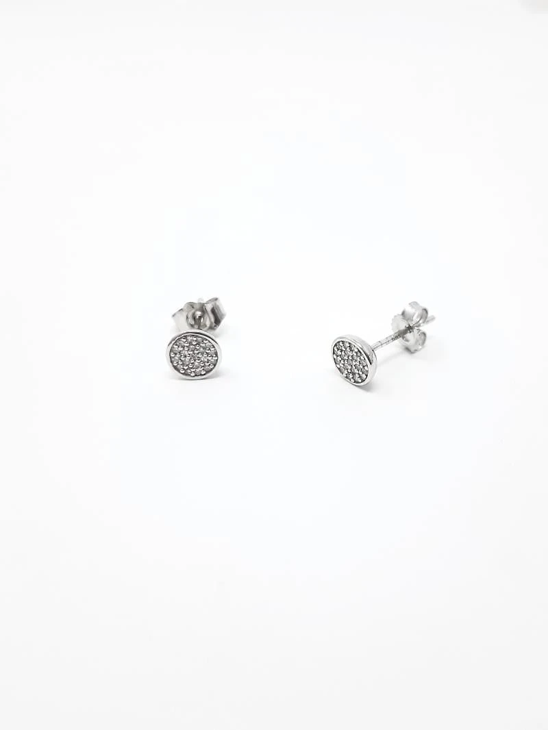 10K White Gold Diamond Stud Earrings