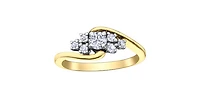 10K Yellow Gold 0.413cttw Round Brilliant Cut Diamond Ring, size 6