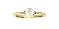 10K Yellow Gold Pearl and 0.03cttw Diamond Ring