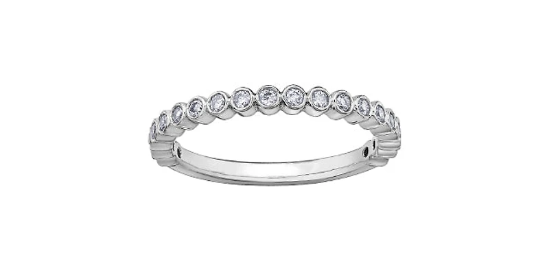10K White Gold0.27cttw Diamond Ring/Band, size 6.5 - 4.5