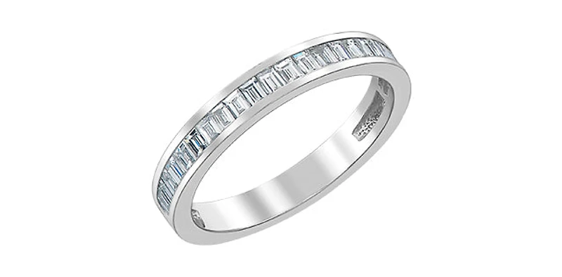 14K White Gold 0.65cttw Baguette Diamond Ring/Band, Size 6.5 - 4.5