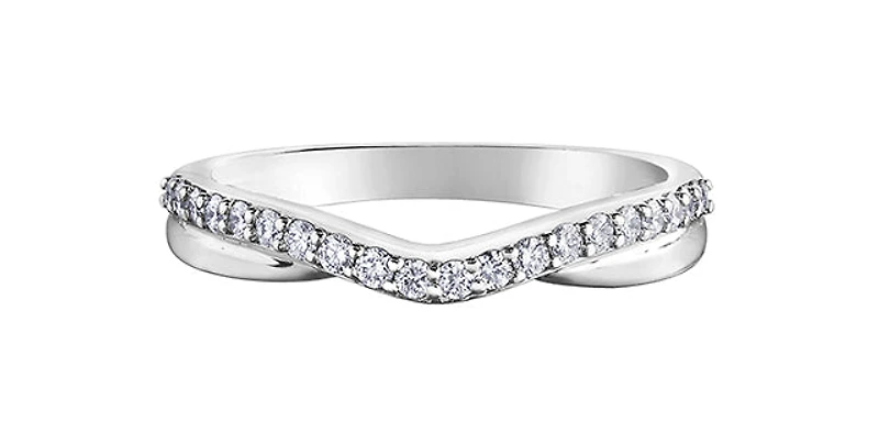 10K White  Gold 0.10cttw Diamond Ring / Band, size 6.5