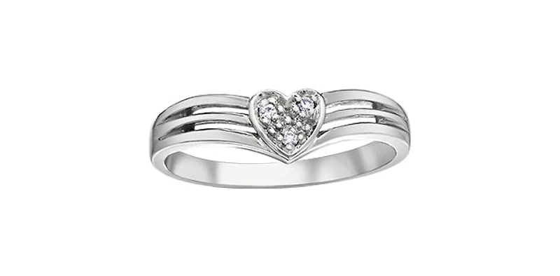 10K White Gold 0.02cttw Diamond Heart Ring, Size 6.5