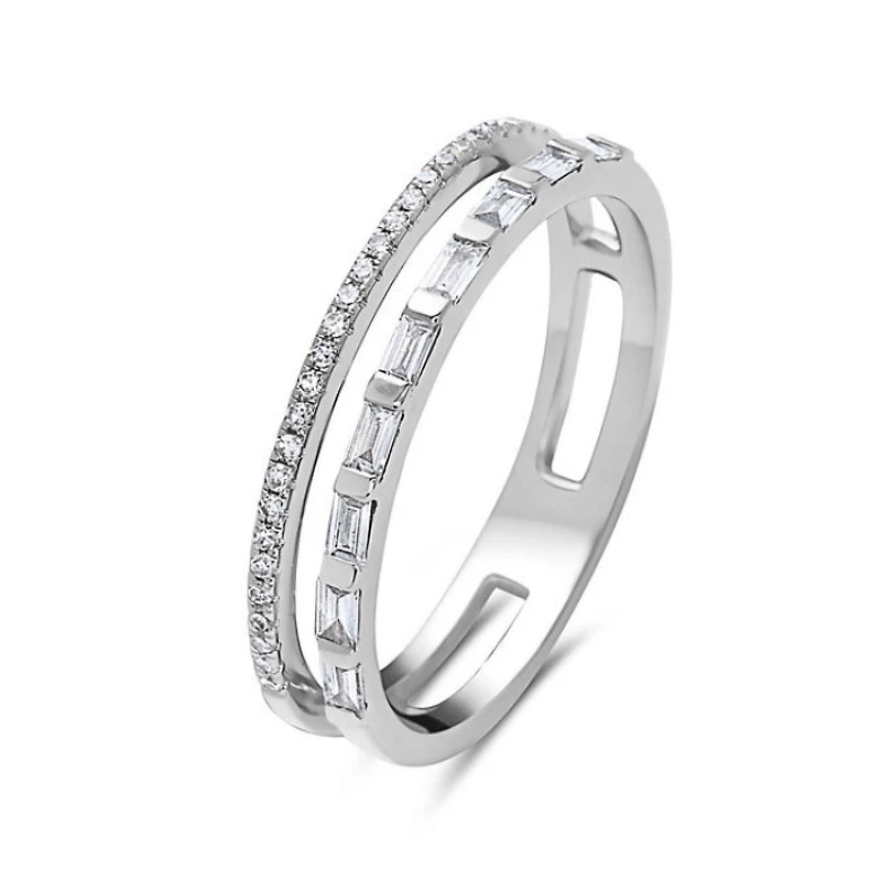 14K White Gold 0.28cttw Baguette Cut & Round Brilliant Cut Diamond Ring, size 6.5