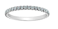 14K Lab Grown Round Brilliant Diamond Band - Gold / 4.5