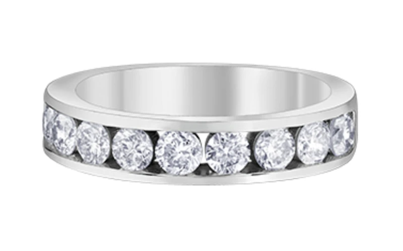 14K Lab Grown Round Brilliant Channel Set Diamond Band - Gold / Total Weight