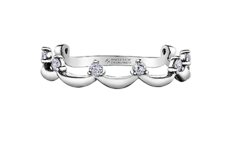 14K White Gold 0.15cttw Scalloped Canadian Diamond Band, 6.5