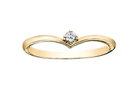 14K Yellow Gold 0.04cttw Canadian Diamond Ring, 6.5
