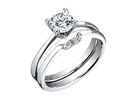 Platinum -0.70cttw Canadian Round Brilliant Diamond Engagement Ring
