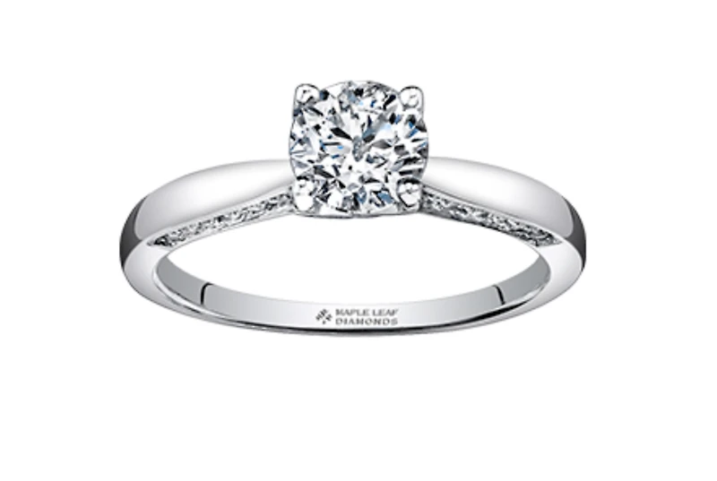 Platinum -0.82cttw Canadian Round Brilliant Diamond Engagement Ring