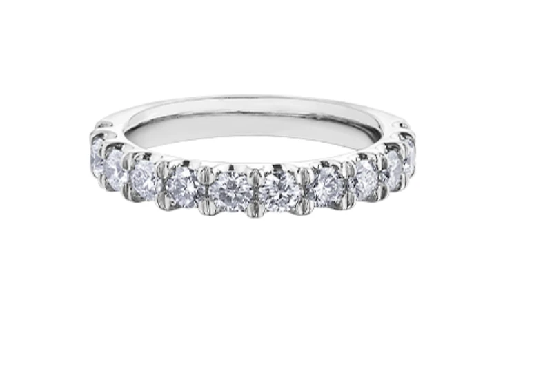 18K White, Yellow, or Rose Gold 0.50-1.50cttw Canadian Diamond Band - / Carat Total
