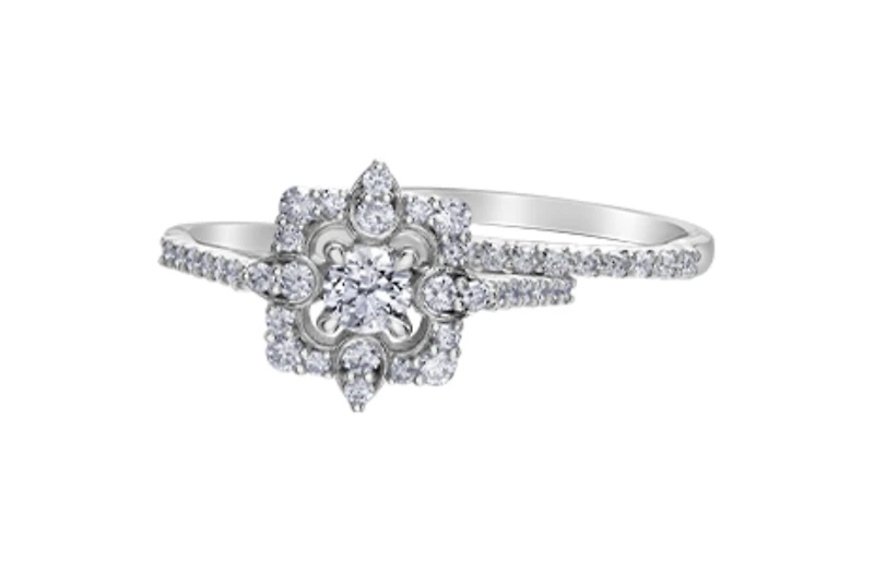 14K White Gold 0.75cttw Canadian Diamond Engagement Ring - / 4.5