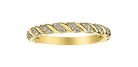 10K Yellow Gold 0.20cttw Diamond Twist Ring - Size 6.5