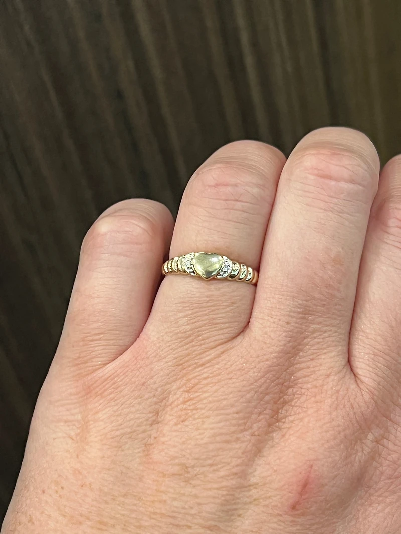 10K Yellow Gold 0.013cttw Diamond Signet Ring, size 6.5 - 4.5