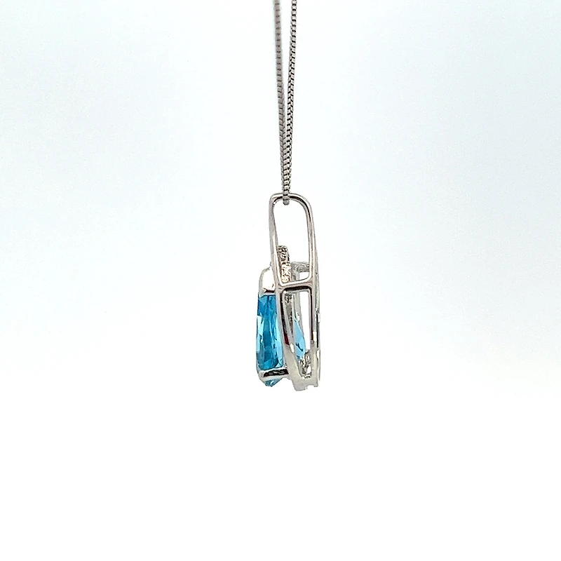 10K White Gold 9x6mm Blue Topaz and 0.015cttw Diamond Necklace - 18 Inches