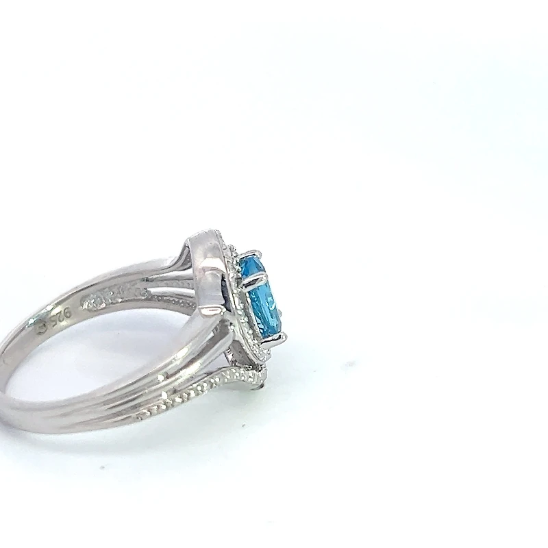 925 Sterling Silver Blue Topaz & Diamond Ring - 4.5