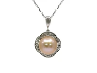 10K White Gold Pink Fresh Water Pearl and White Topaz Pendant, 18"