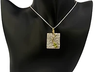 Sterling Silver & 18K Yellow Gold Plated 1.10cttw Peridot Pendant, 18"