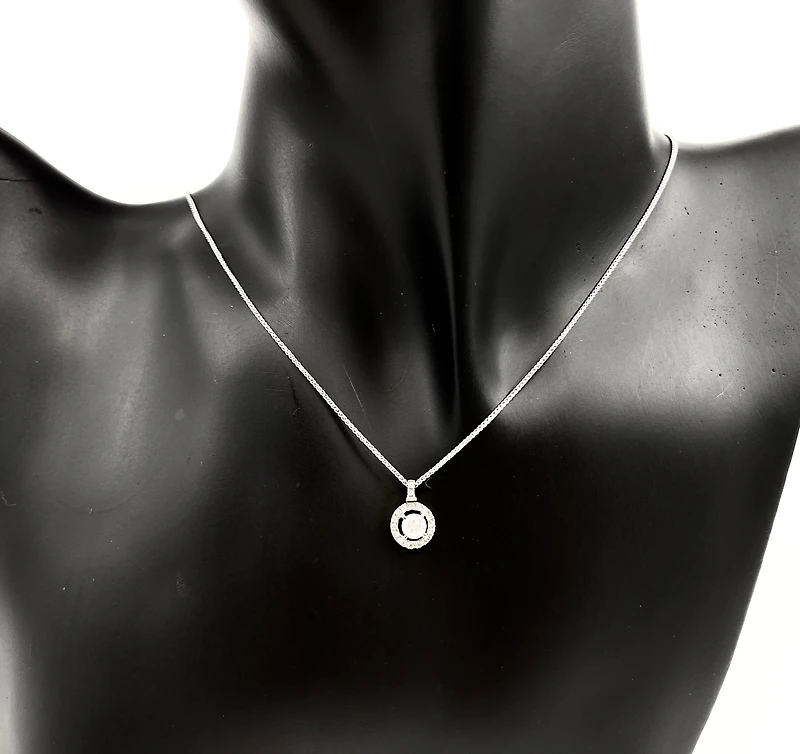 10K White Gold 0.41cttw Canadian Diamond Halo / Cluster Necklace, 18"
