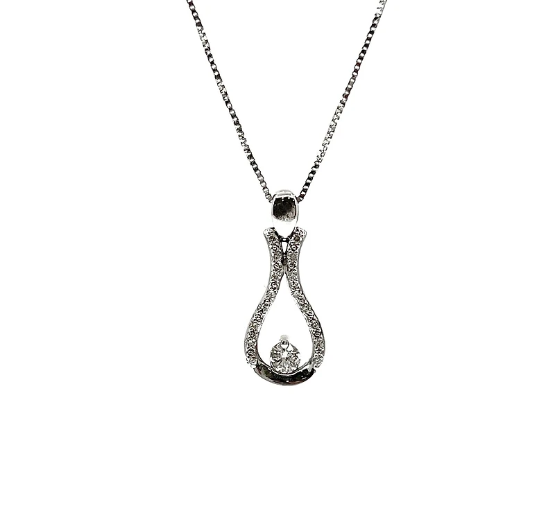 10K White Gold 0.20cttw Canadian Diamond Necklace, 18"