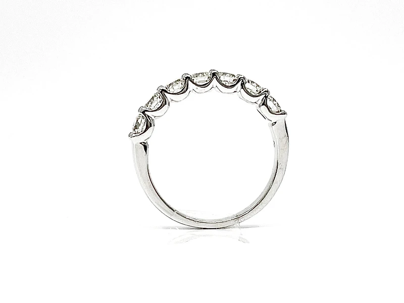 14K White Gold 0.75cttw Diamond Anniversary Claw Set Ring / Band, size 6.5