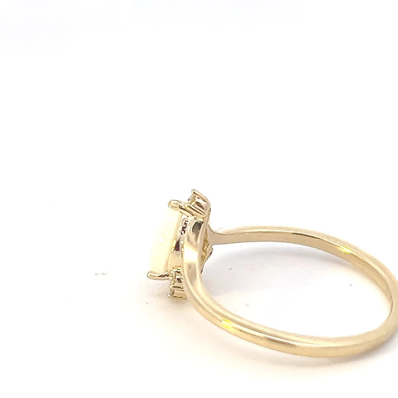 10K Yellow Gold Opal and Diamond Ring - 4