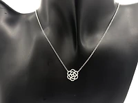14K White Gold 0.14cttw Floral Diamond Necklace - 18 inches