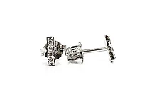 10K White Gold 0.14cttw Diamond Bar Earring