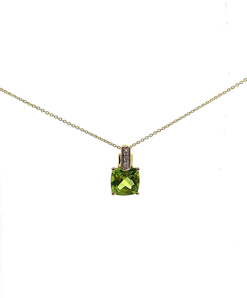 10K Yellow Gold 7mm Cushion Cut Peridot and 0.026cttw Diamond Pendant, 18"