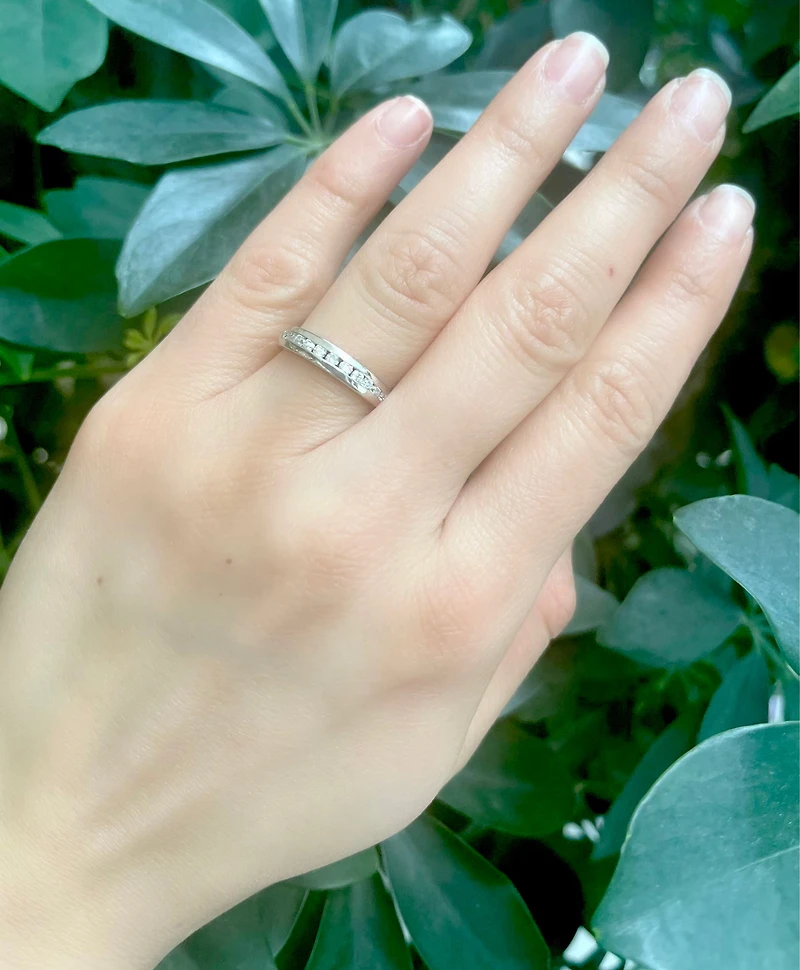 14K White Gold 0.33cttw Diamond Ring - Size 6.5