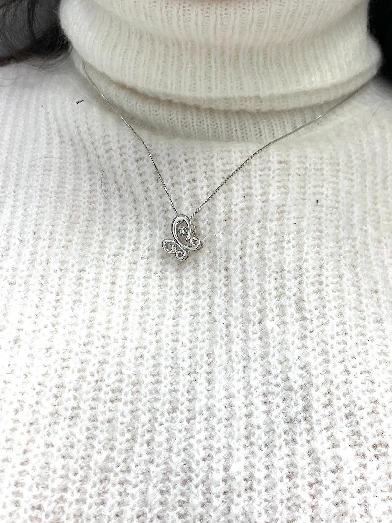 Sterling Silver 0.03cttw Diamond Butterfly Necklace, 18"