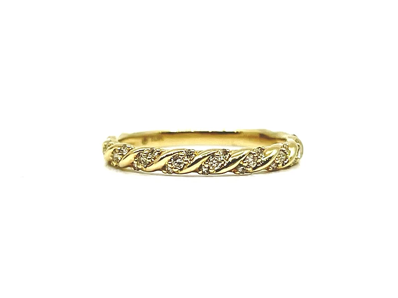 10K Yellow Gold 0.20cttw Diamond Twist Ring - Size 6.5