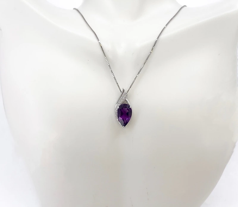 10K White Gold 3.00cttw Genuine Amethyst & 0.06cttw Diamond Pendant, 18"