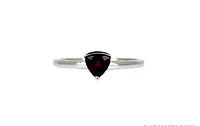 10K White Gold 0.50cttw Genuine Garnet Ring, size 6.5