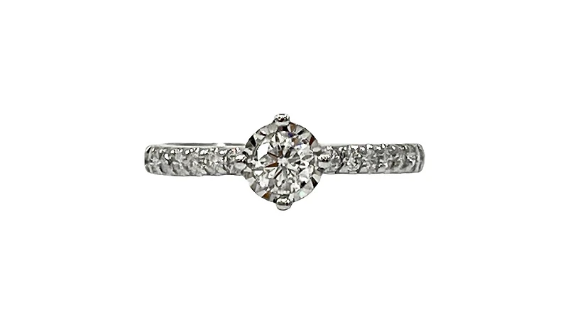 10K White Gold 0.51cttw Round Brilliant Cut Illusion Set Diamond Ring