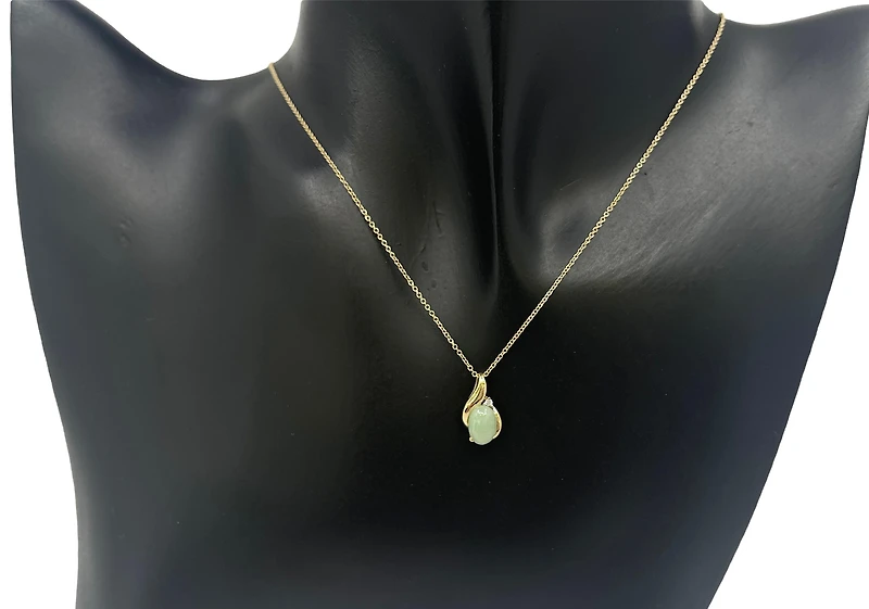 10K Yellow Gold Jade And Diamond Pendant - 18"