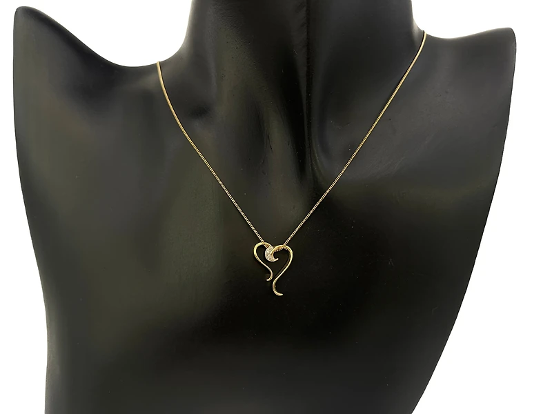 10K Yellow Gold 0.015cttw Diamond Heart Pendant, 18"