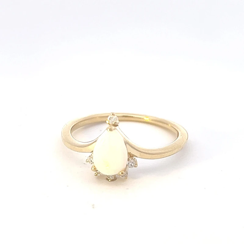 10K Yellow Gold Opal and Diamond Ring - 4