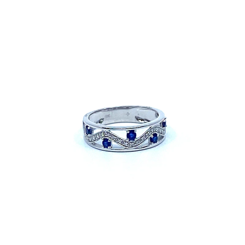 10K White Gold Sapphire & Diamond Ring - Size 6.5 - 4.5