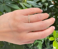 10K Yellow Gold 0.10cttw Diamond  Band, size 7